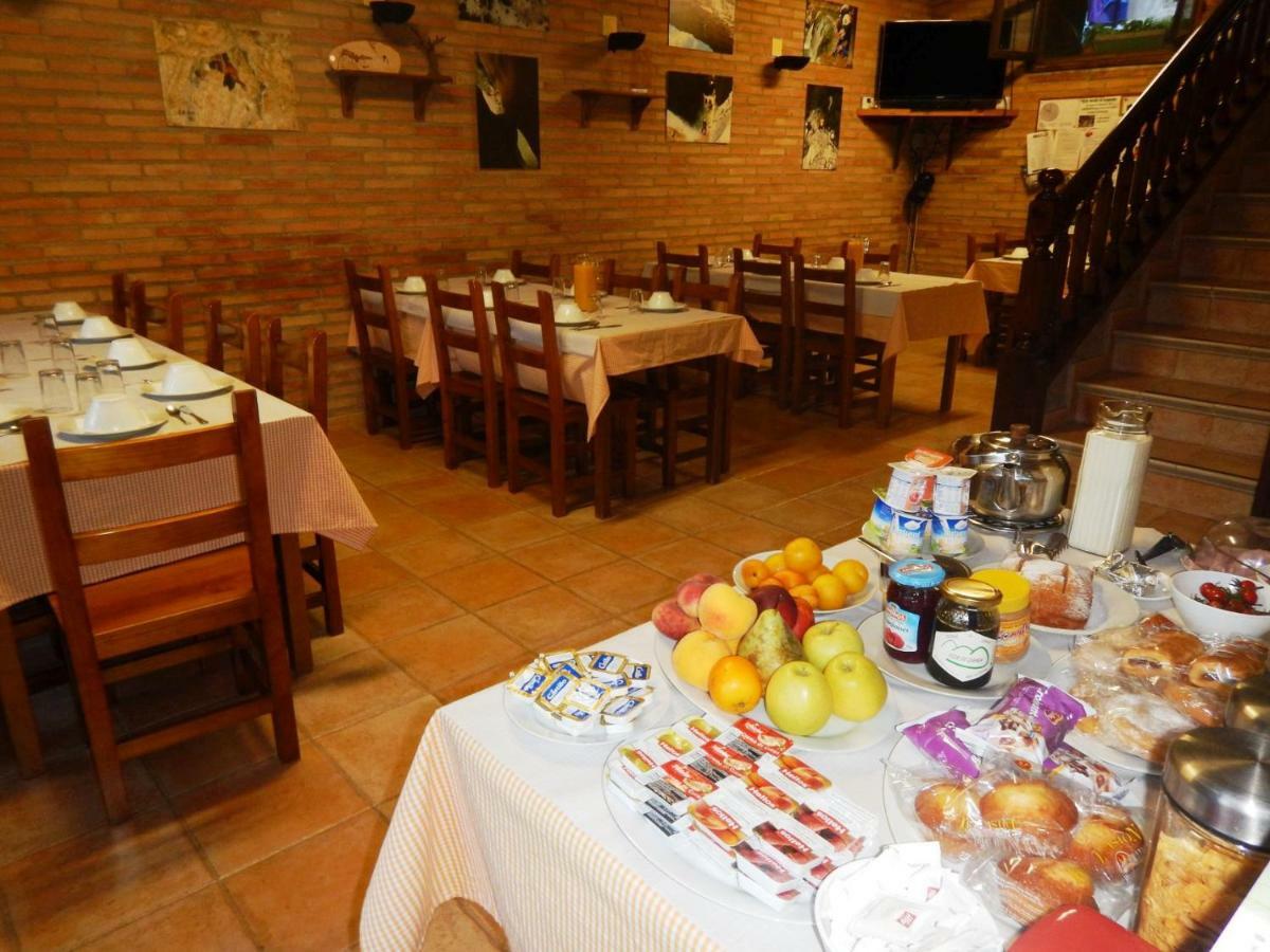 Albergue Las Almunias ภายนอก รูปภาพ